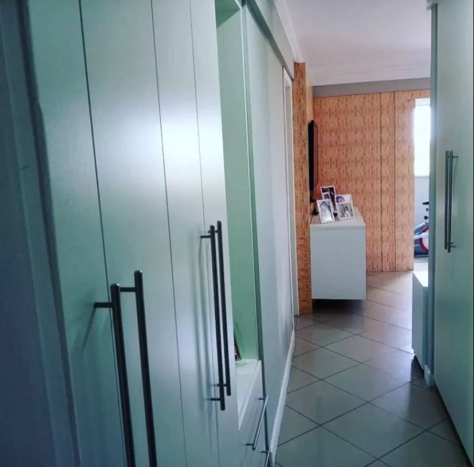 galeria image