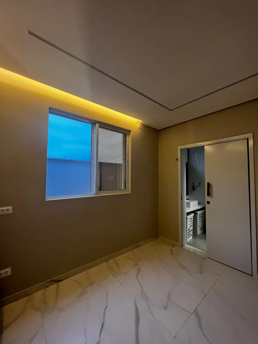 galeria image