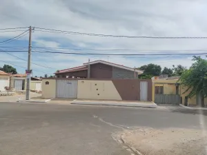 Casa para venda no Bairro Dom Jaime Câmara!!